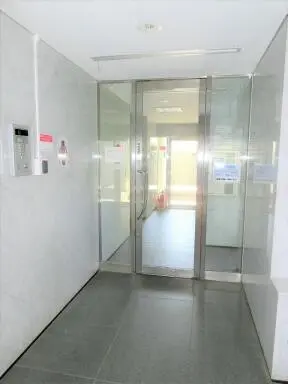 エントランス 江古田ホワイトハイツのエントランス