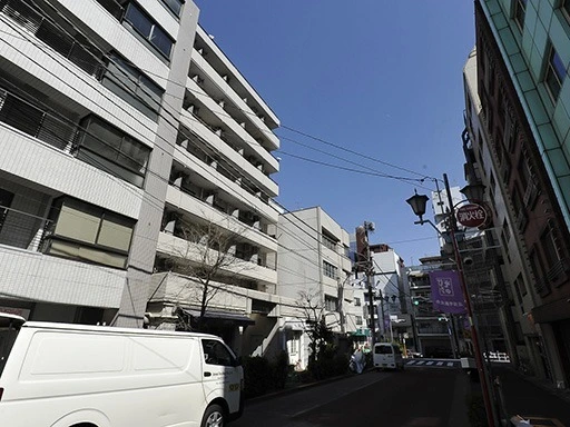 藤和ハイタウン新宿の外観