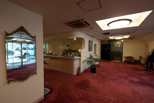 エントランス シャトレーイン東京・笹塚のエントランス