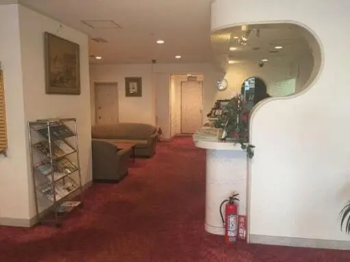 エントランス シャトレーイン東京・笹塚のエントランス