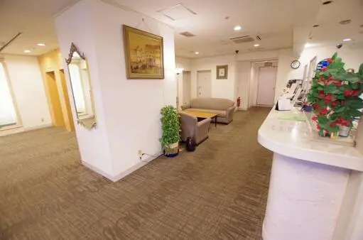 エントランス シャトレーイン東京・笹塚のエントランス