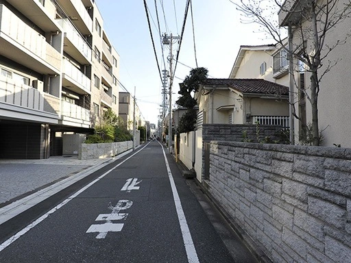 スカイコート市ヶ谷の外観