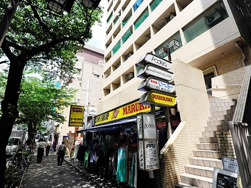 ライオンズマンション中野第３の外観