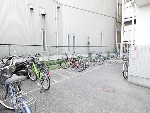 スカイコート大森第４の駐輪場