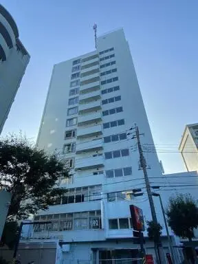 プラザ・ローヤル５の外観