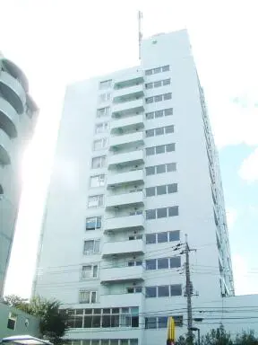 プラザ・ローヤル５の外観