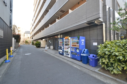 パレステュディオ新宿パークサイドの外観