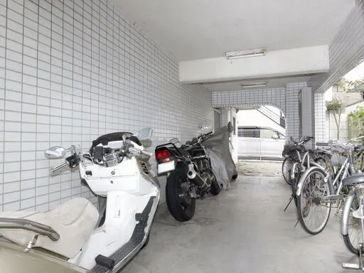 メインステージ上野毛の駐輪場