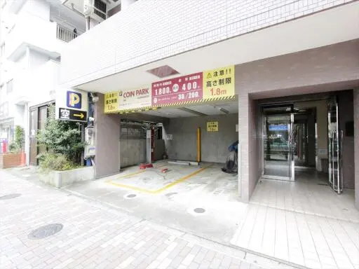 エントランス メインステージ三軒茶屋のエントランス