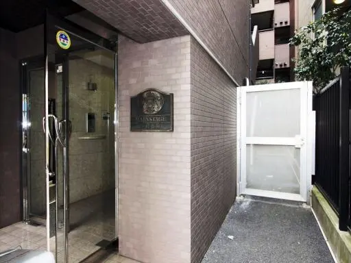 エントランス メインステージ三軒茶屋のエントランス