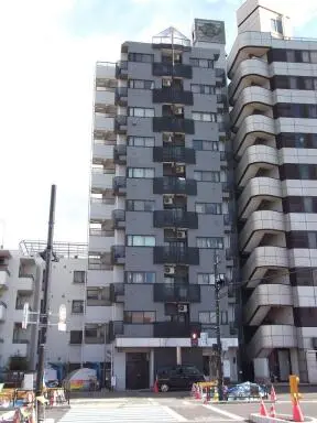 ウインズ落合の外観
