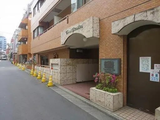 ライオンズマンション渋谷の外観