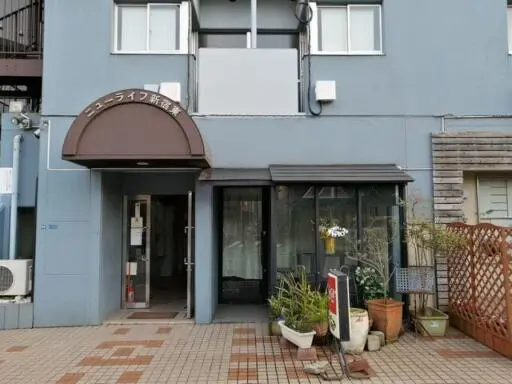 エントランス ニューライフ新宿東のエントランス