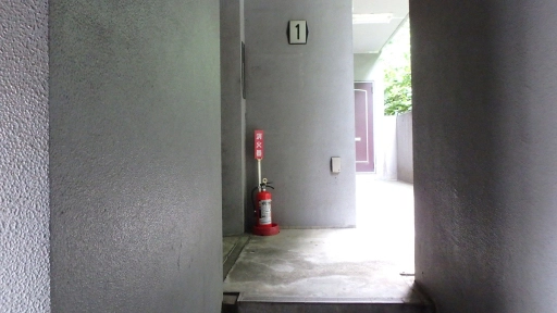 イーストコア東十条の通路