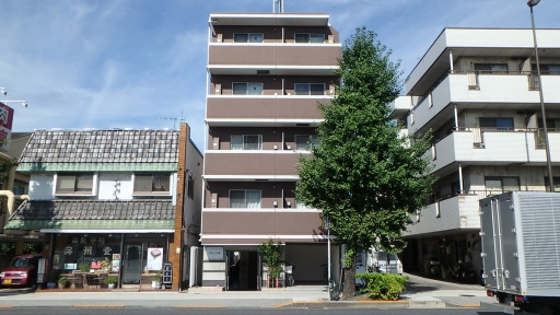 ライジングプレイス板橋の外観