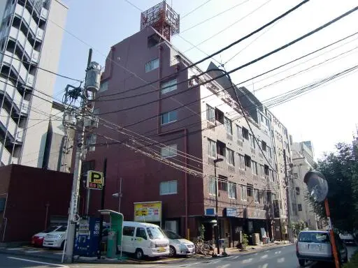 トーア岩本町マンションの外観