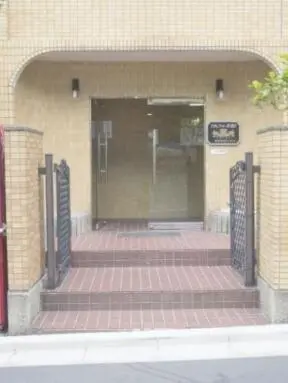 トップ西巣鴨のエントランス