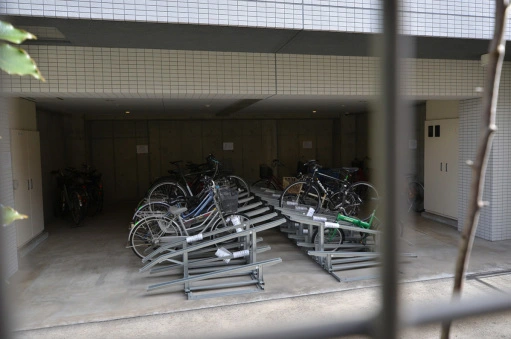 ＡＺＥＳＴ赤塚新町の駐輪場