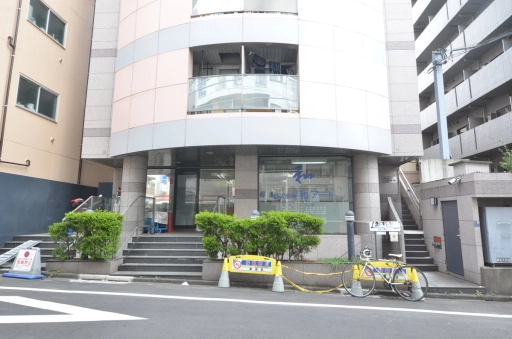 外観 コモドスクウェア北新宿の外観
