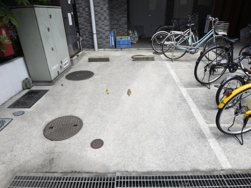 ロイヤルアメニティー白金の駐輪場