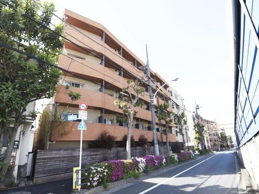 パレ・ホームズ高井戸の外観