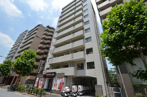 カーネ西早稲田の外観