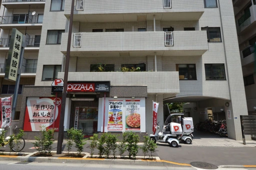 カーネ西早稲田の外観