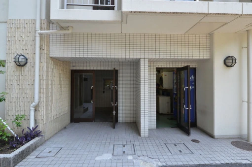 カーネ西早稲田の外観