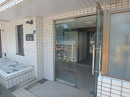 エントランス マートルコート西台のエントランス