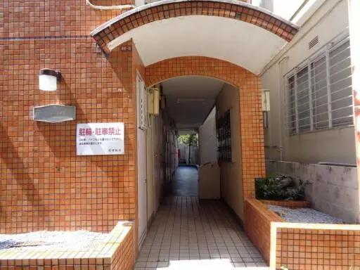 エントランス メゾン・ド・スィエールのエントランス