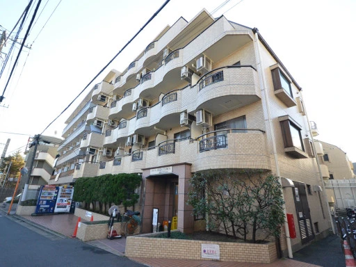 ハイタウン学芸大学の外観