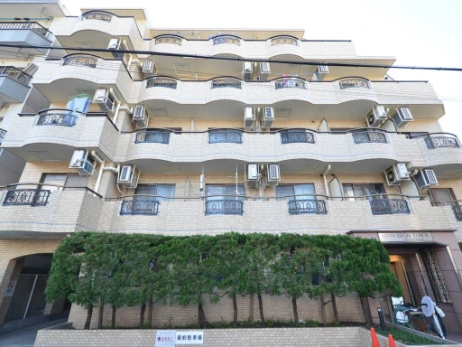 ハイタウン学芸大学の外観