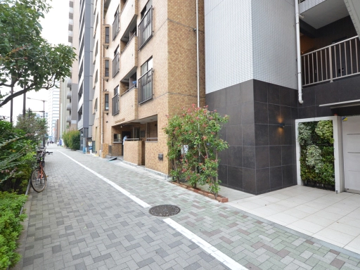 ジェノヴィア西新宿グリーンウォールの周辺環境