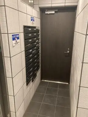 エントランス プレミアム三ノ輪のエントランス