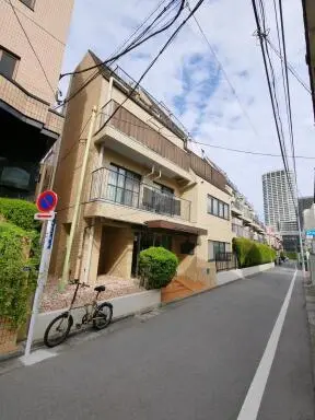 ライオンズマンション白金第３の外観