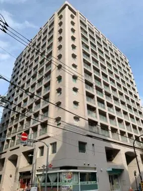 外観 ルネ御苑プラザの外観