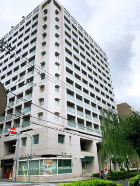 外観 ルネ御苑プラザの外観
