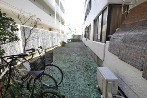 ネオコーポ高円寺の駐輪場