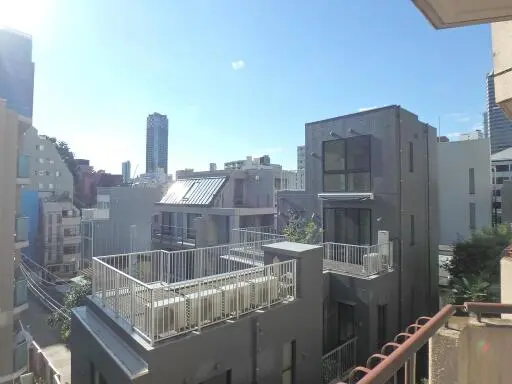 氷川アネックス２号館のゴミ収集