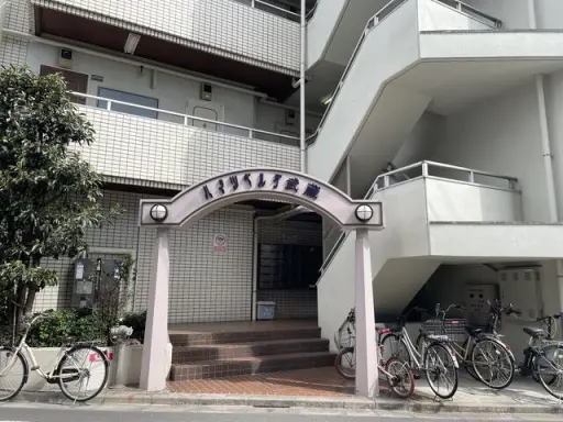 ハイツベルグ武蔵のエントランス