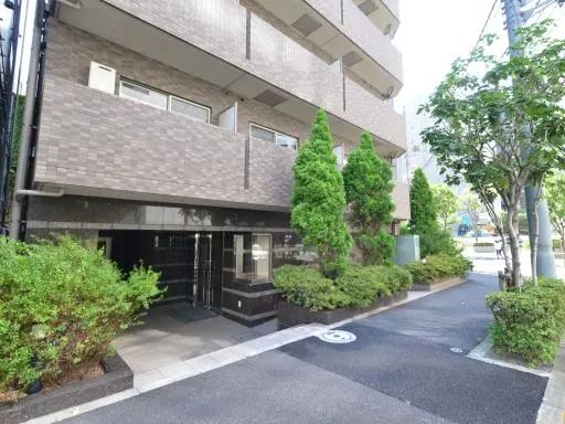 ドルチェリクエスト水道橋の外観