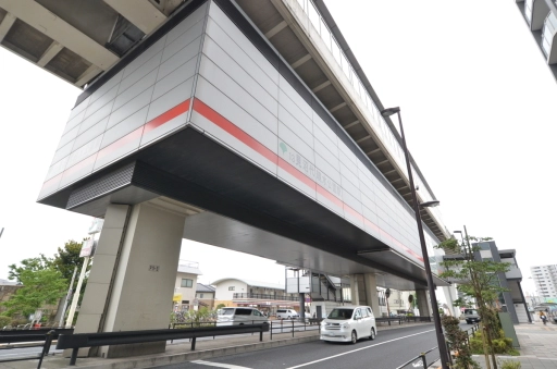駅前 ジェノヴィア東京ノースグリーンヴェールの駅前