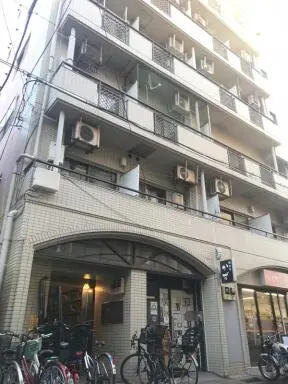 エスポワール入谷の外観
