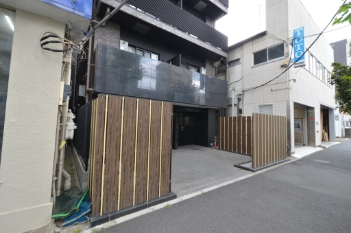 レヴアンの外観