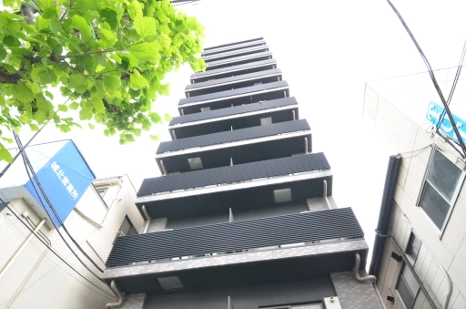 レヴアンの外観