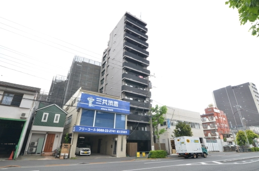 レヴアンの外観