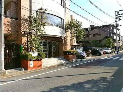 ライオンズマンション上池台第２のエントランス
