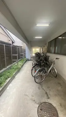 ワコーレ北千住２の駐輪場