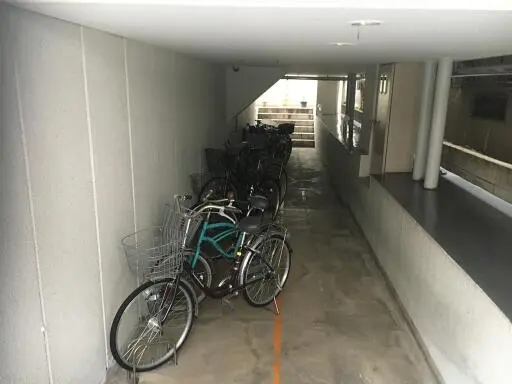 セントヒルズ浅草の駐輪場