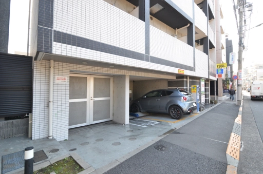 アクサス大塚の外観